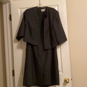 Studio I petite 2pc dress with jacket size 16W